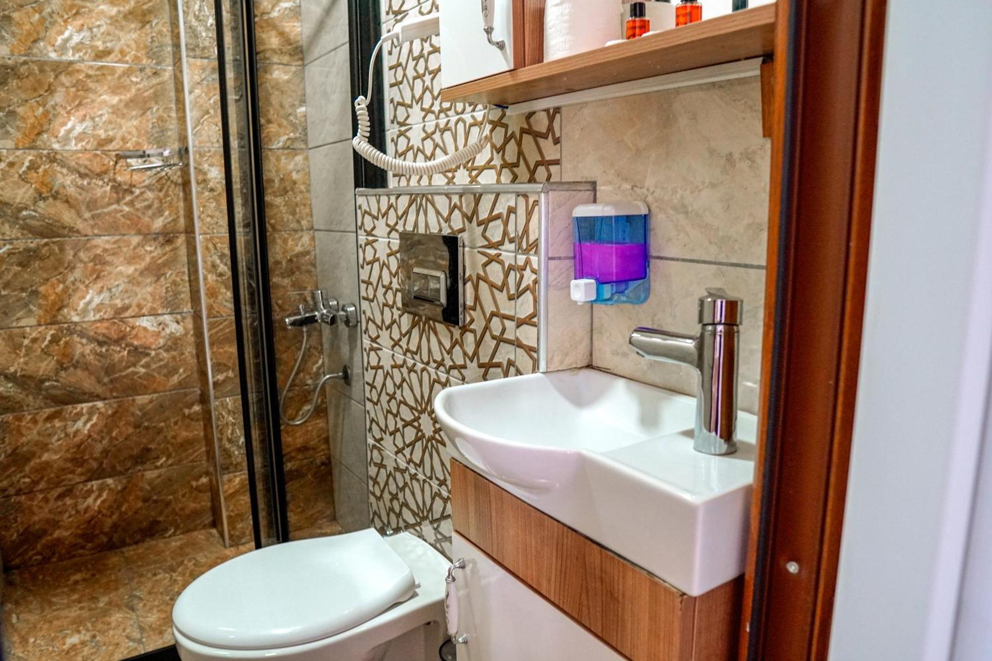Hotel Laos Istanbul